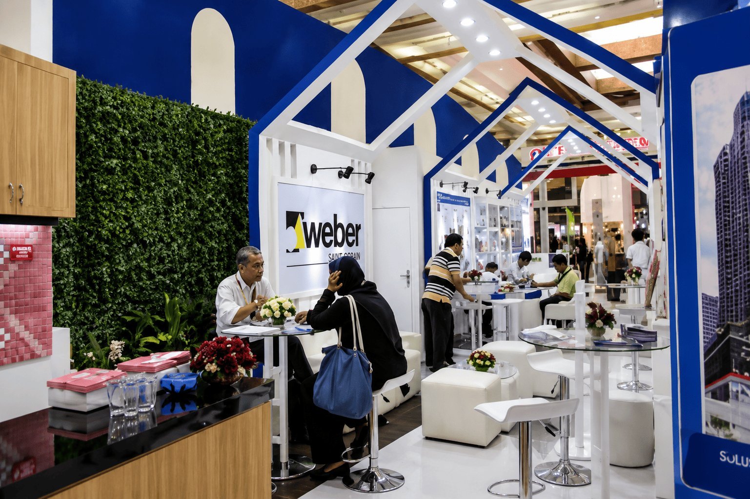 Booth Pameran MU x Weber